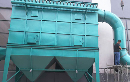 某工廠訂購布袋除塵器